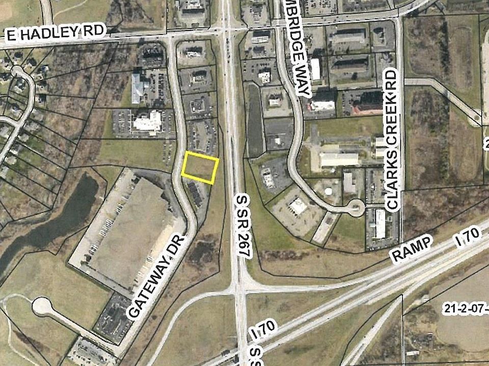 2nd image of 6019 Gateway Dr