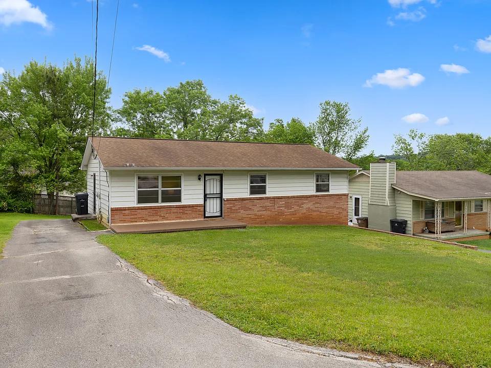 3106 Dow Dr