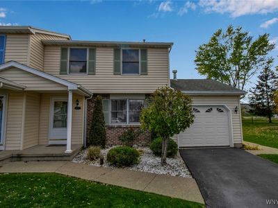 4285 Twilight Ln, Hamburg, NY, 14075