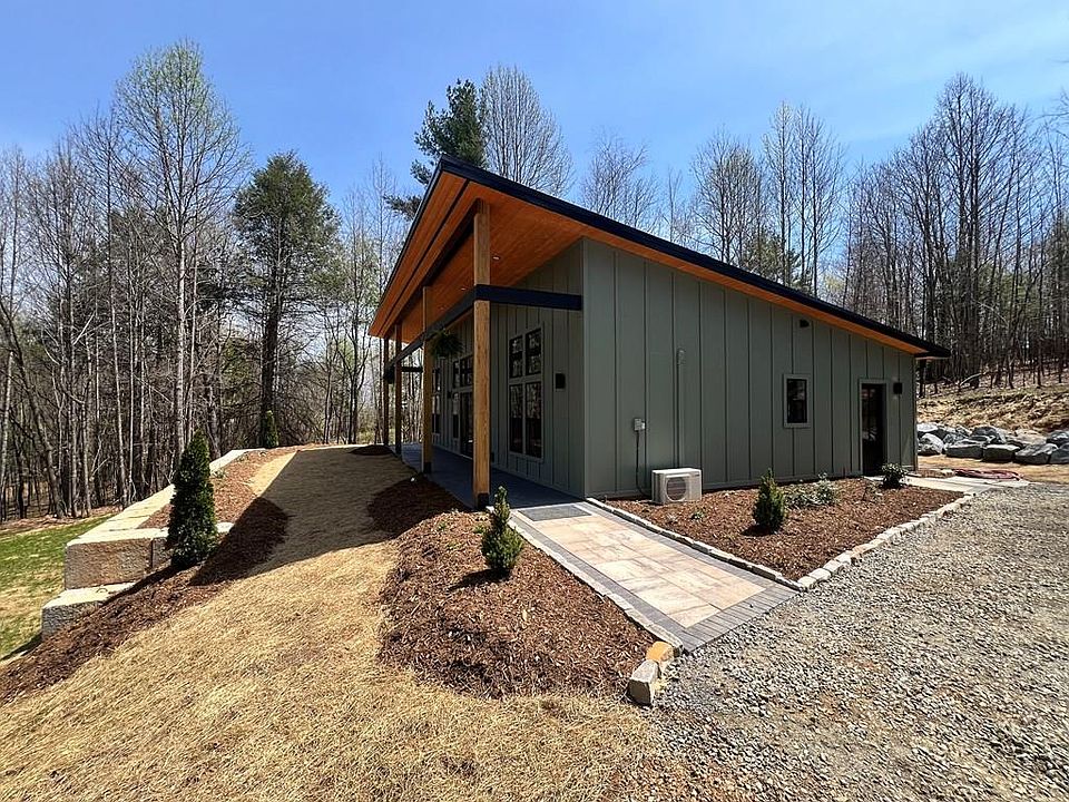 1st image of 3270 Fries Rd