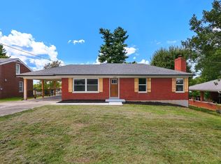 126 Hill N Dale Dr, Lancaster, KY 40444