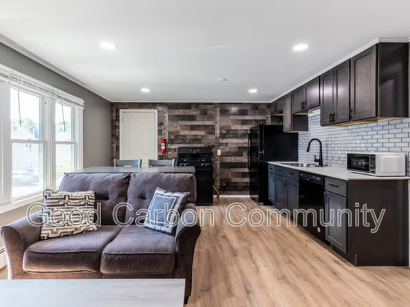 42 Water St, Fredonia, NY 14063