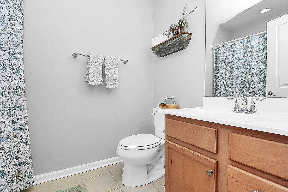Building Photo - 3347 Major Samuals Way