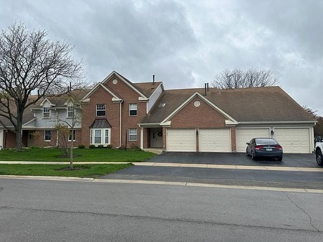 1st image of 70 Larch Ct #Z1