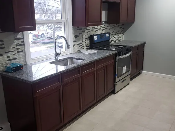 72 Benson Ave APT 2, Hamilton, NJ 08610