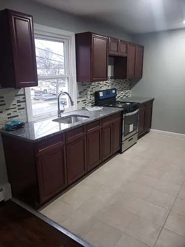 72 Benson Ave #2 Photo 1