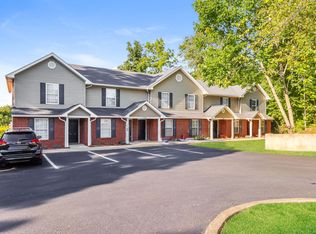 Denada Place, Elizabethtown, KY 42701