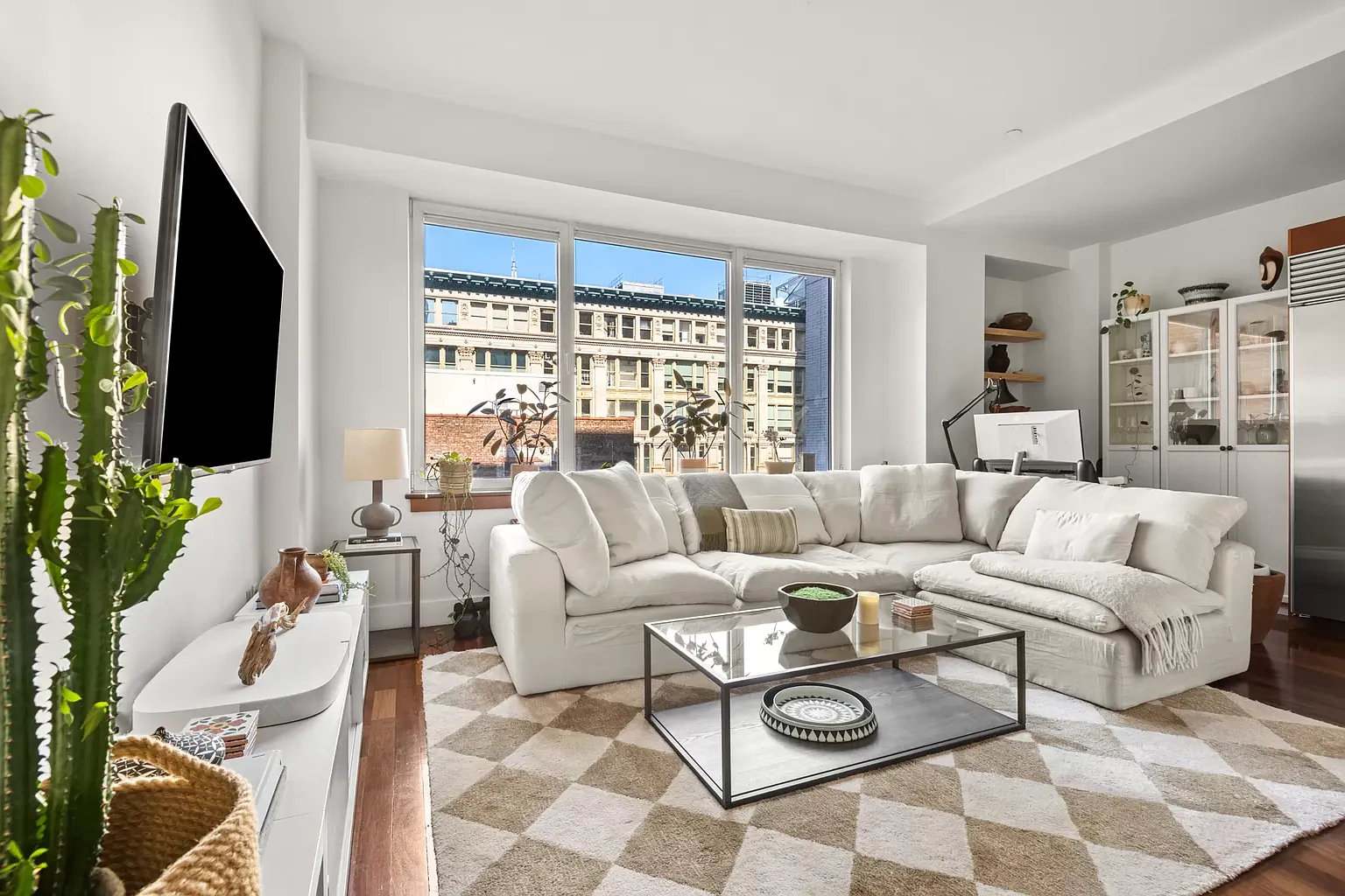 63 W 17th St APT 5C photo 1