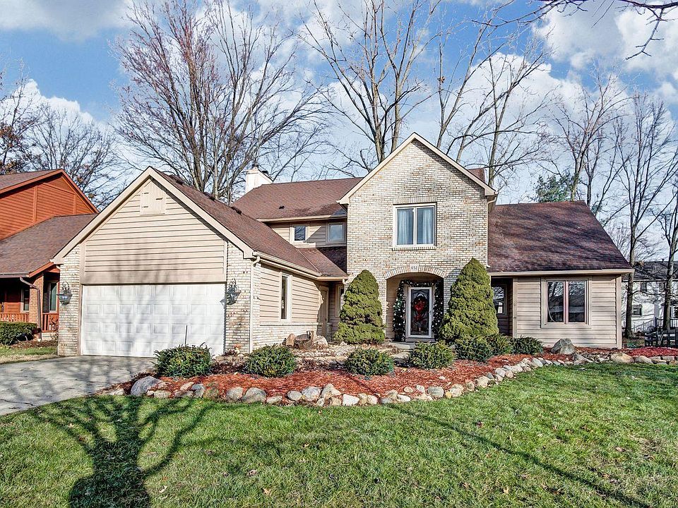 1st image of 652 Amy Lu Ct
