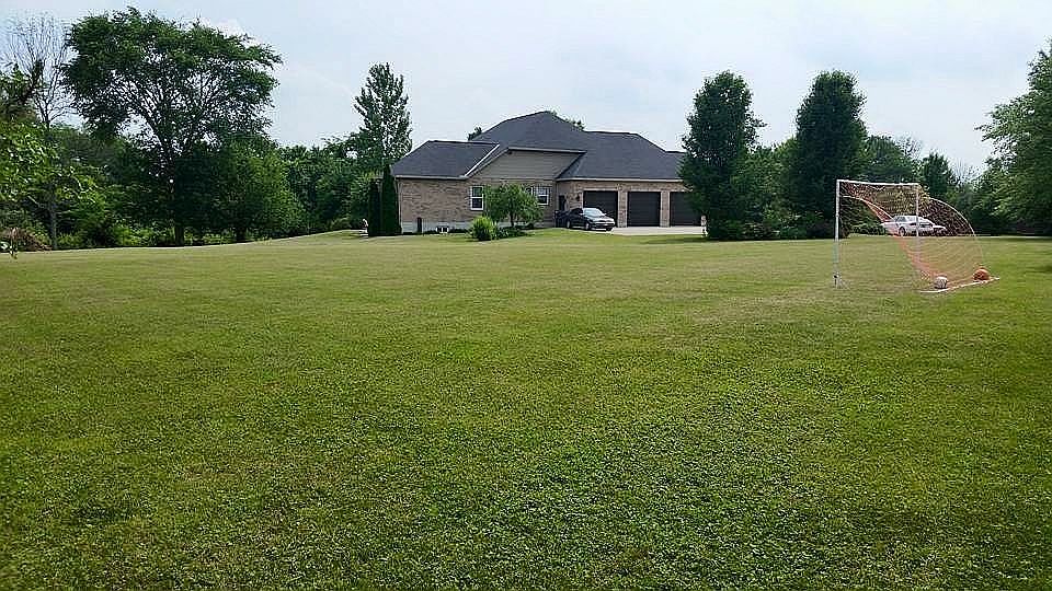 2nd image of 3299 Kingsley Dr