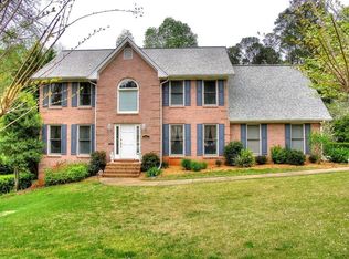 906 Pinehurst Cv, Woodstock, GA
