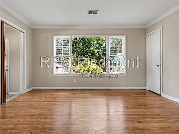 2nd image of 1906 Grove Ave