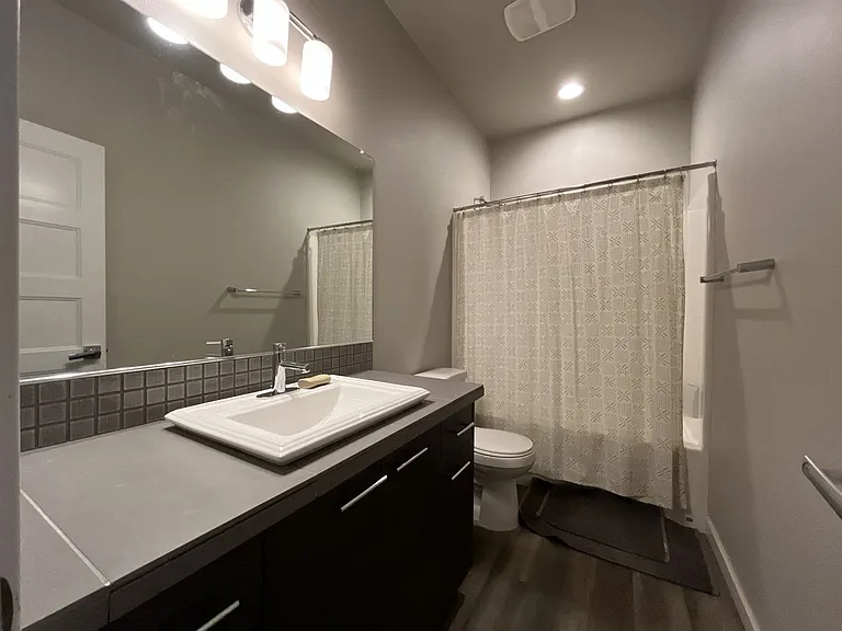 11393 SW Barber St — Photo 38
