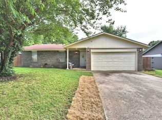 642 E 138th Pl, Glenpool, OK 74033