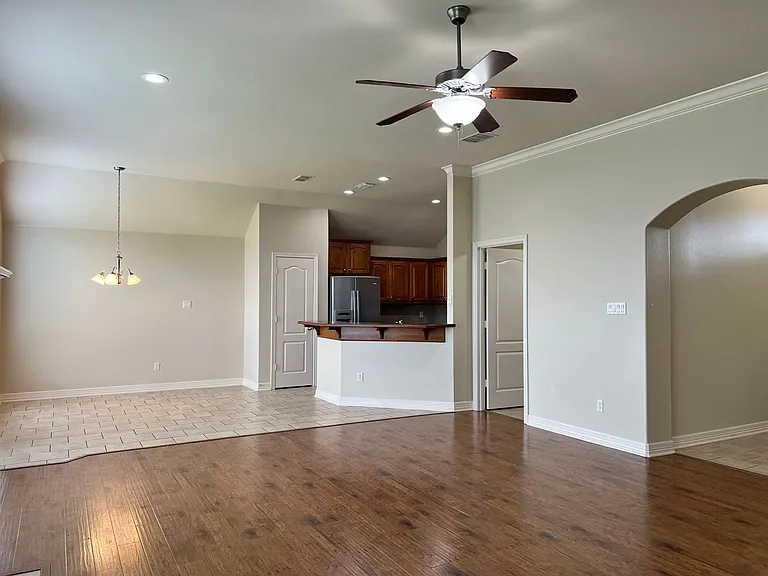 441 Maggie Cir — Photo 6