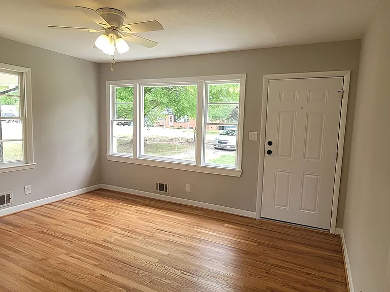 206 Stancil St — Photo 9