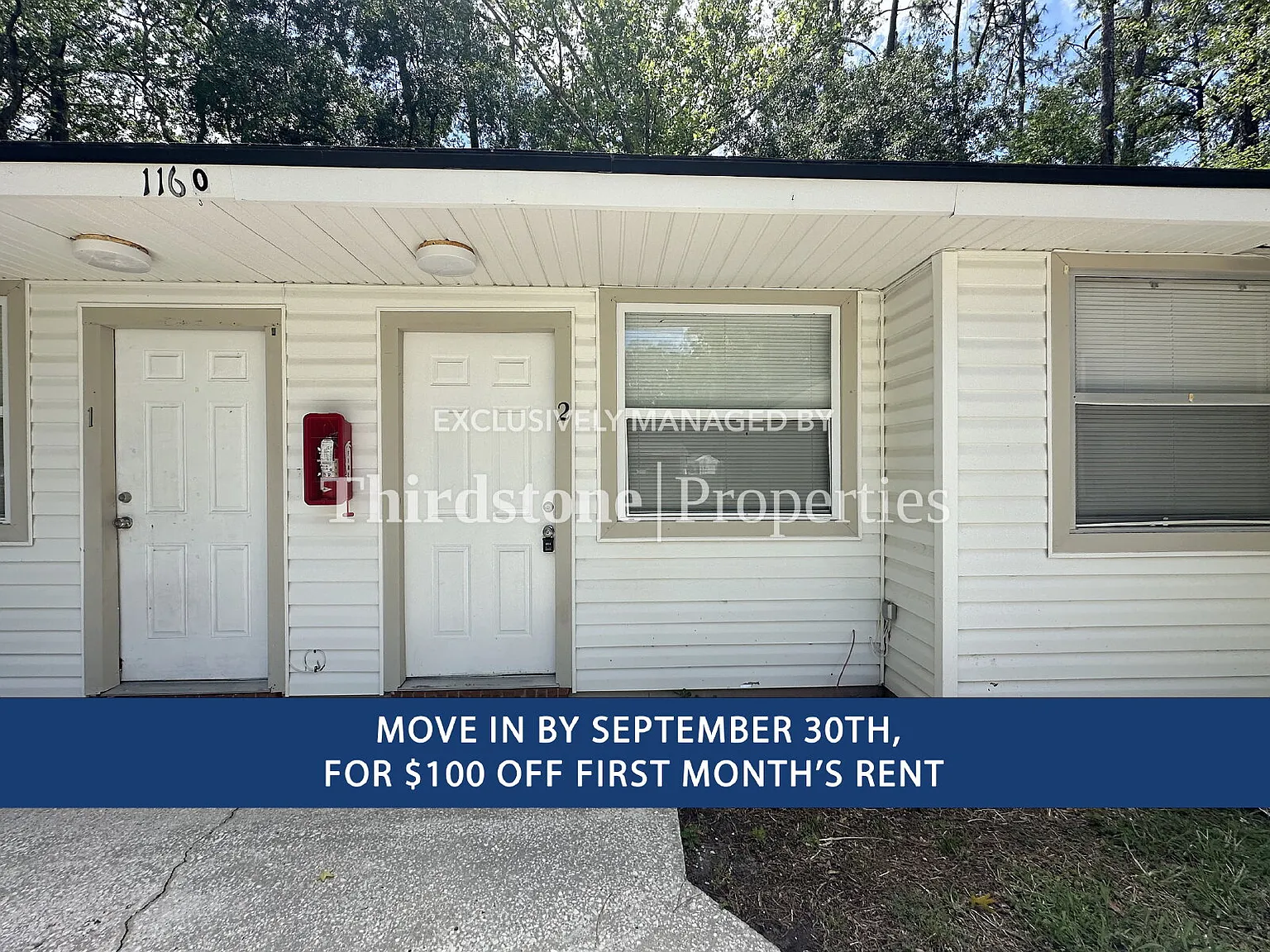 ** Move In by September 30th for $100 OFF First Month's Rent! ** — Photo 1