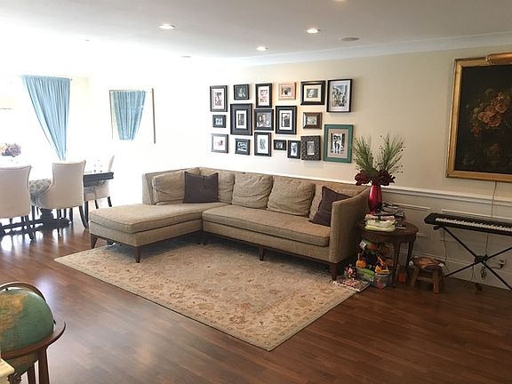 3rd image of 4601 W Touhy Ave APT 301