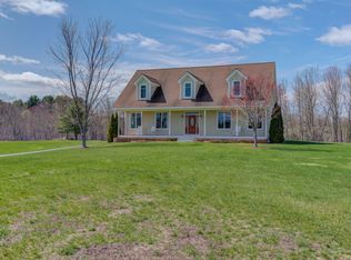 39 Rolling Knoll Dr, Leeds, ME 04263