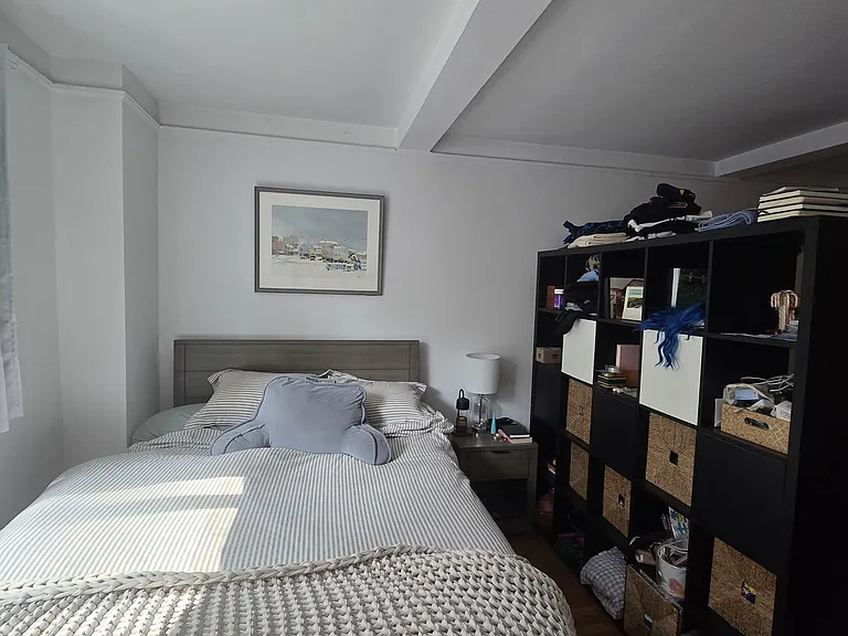 200 W 20th St #204 — Photo 2