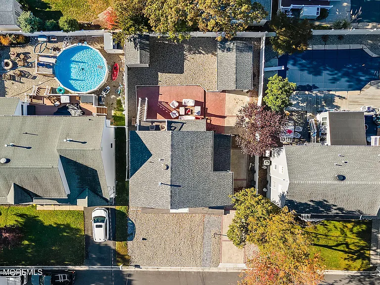 1850 Shore Blvd — Photo 25