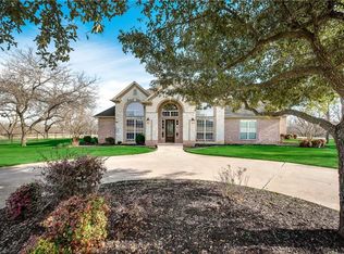 303 Eubanks Rd, Maypearl, TX 76064