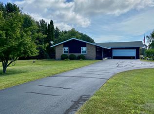 N2656 Roosevelt Rd, Marinette, WI 54143