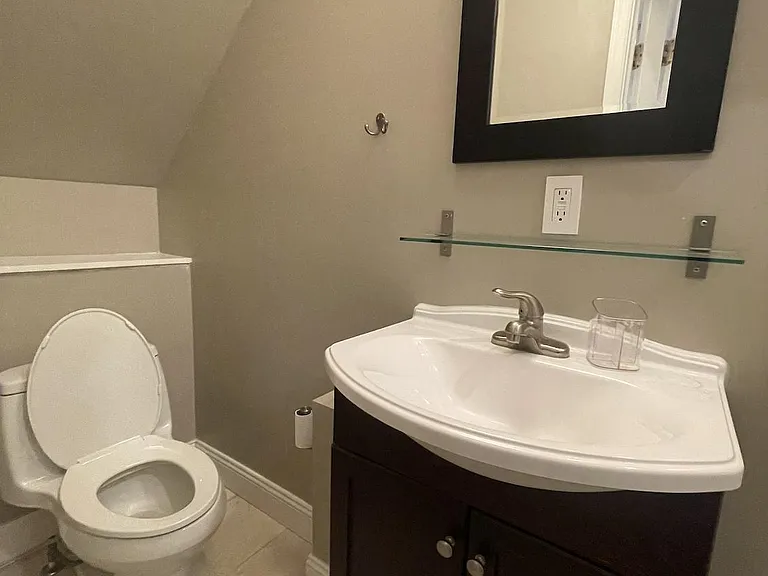 1328 W St NW #2 — Photo 11