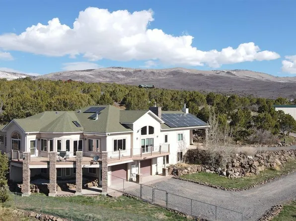 21602 Standingbear Road, Cedaredge, CO 81413