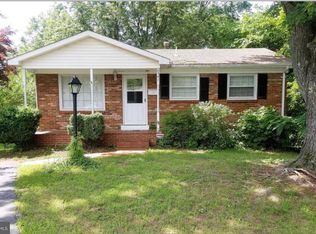 4541 Kingston Rd, Woodbridge, VA 22193