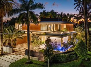 1800 W 27th St, Miami Beach, FL 33140