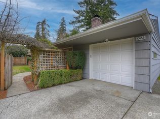 3322 Grandview Dr W, University Place, WA