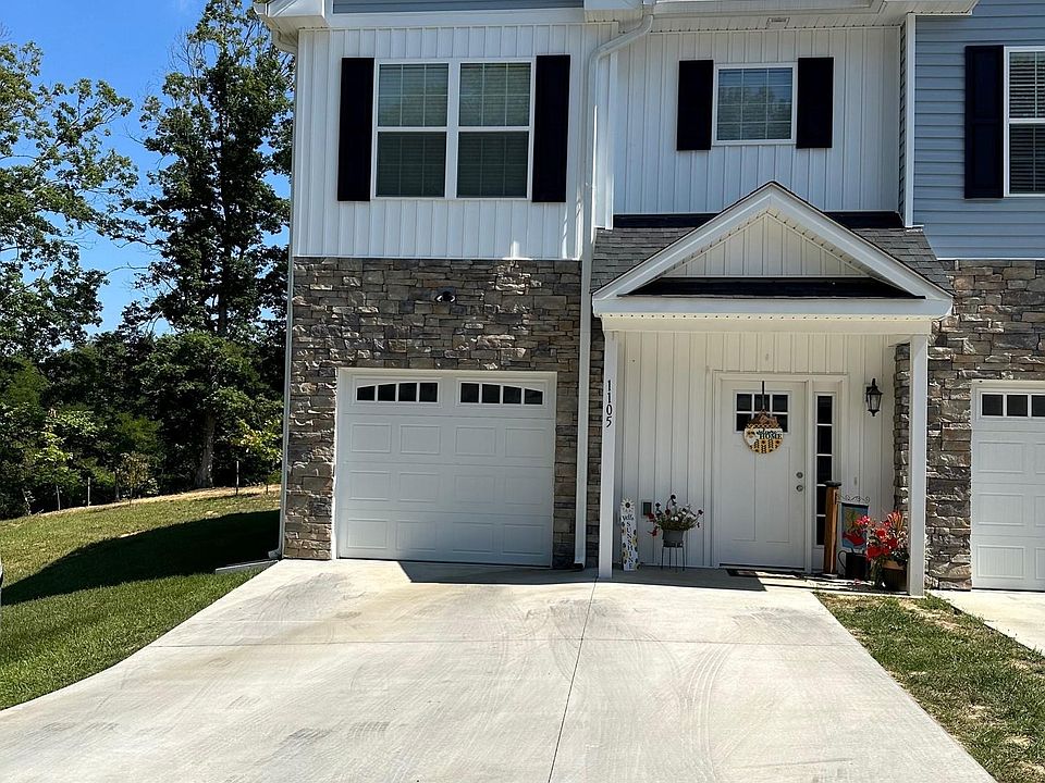 1105 Maid Marian Ln, Christiansburg, VA 24073 Zillow