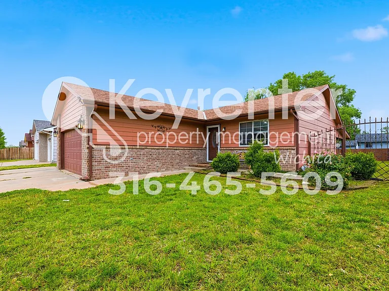 3202 W Sunnybrook St — Photo 2