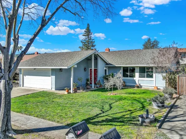 2528 Vintage Street, Napa, CA 94558