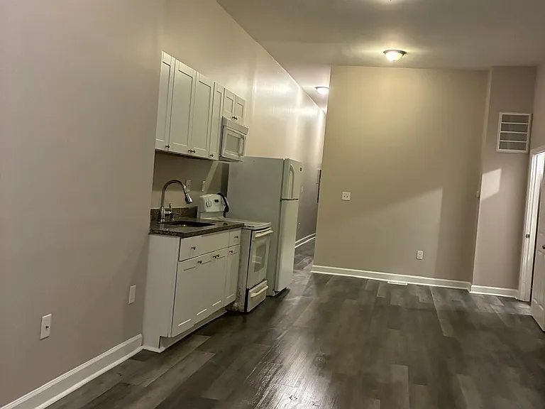 2226 Callow Ave #1 — Photo 12