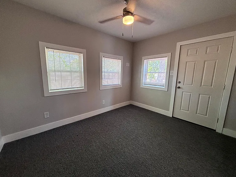 575 Countrytown Dr — Photo 14