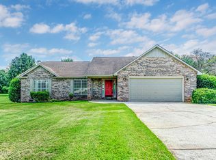 482 Wilaway Rd, Maryville, TN 37801