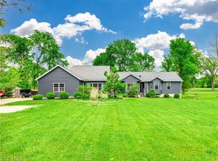 6573 Boneta Rd, Medina, OH 44256