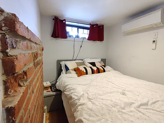 Rented by Signature Property Realty | media 33