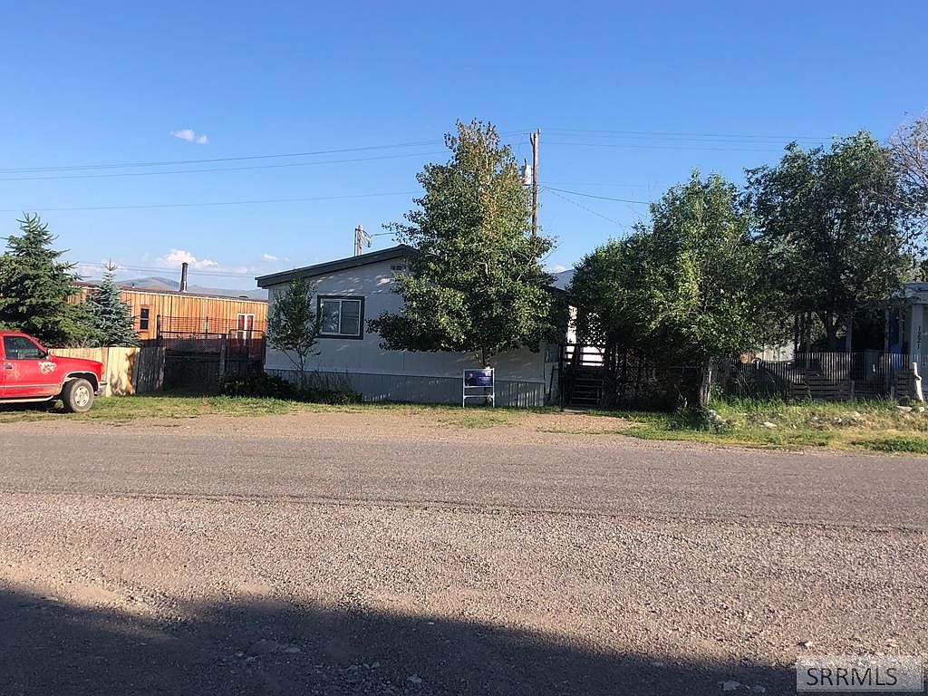 1231 E Butte Ave, Challis, ID 83226 MLS 2151974 Zillow