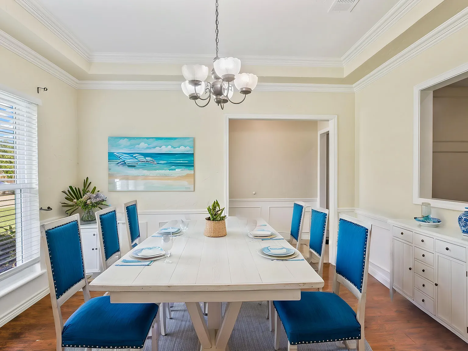 3 bed, 1652 sqft, $2,345 — Photo 2