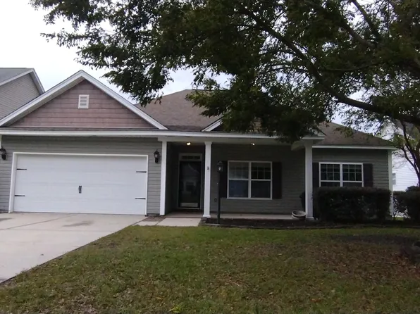 212 Highwoods Plantation Ave, Summerville, SC 29485