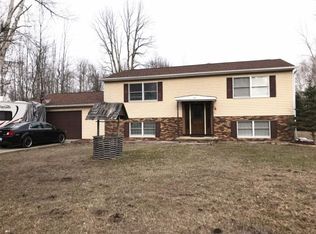 4375 Caine Rd, Vassar, MI 48768