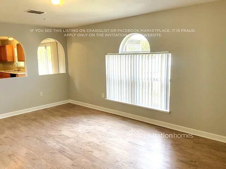 1019 Glendale Ave NW — Photo 4