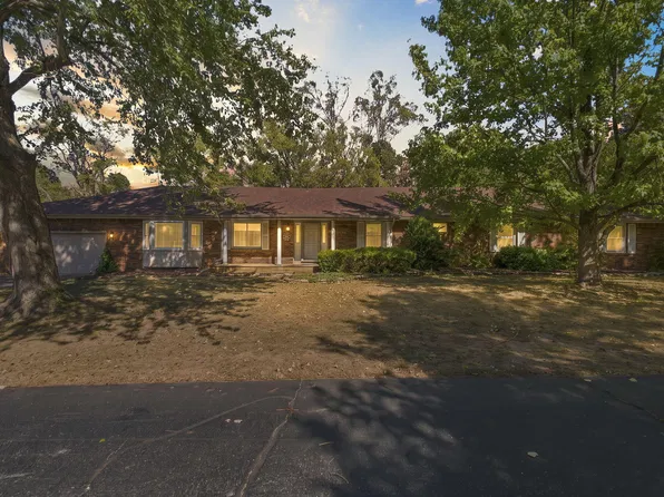 2565 E Chinkapin Lane, Springfield, MO 65804