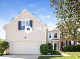 8410 Laurel Run Dr, Charlotte, NC 28269