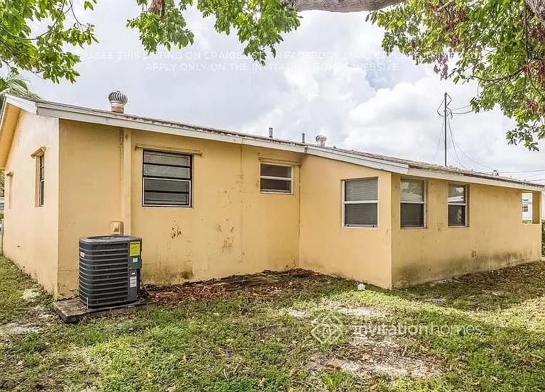 6315 SW 24th St — Photo 16