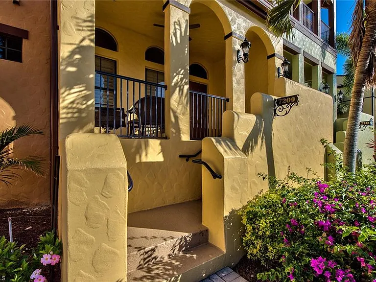 9102 Capistrano St S #7209 — Photo 4
