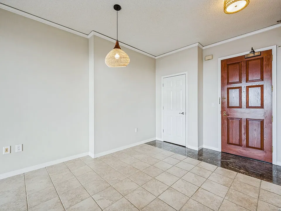 1 Towers Park Ln #1110